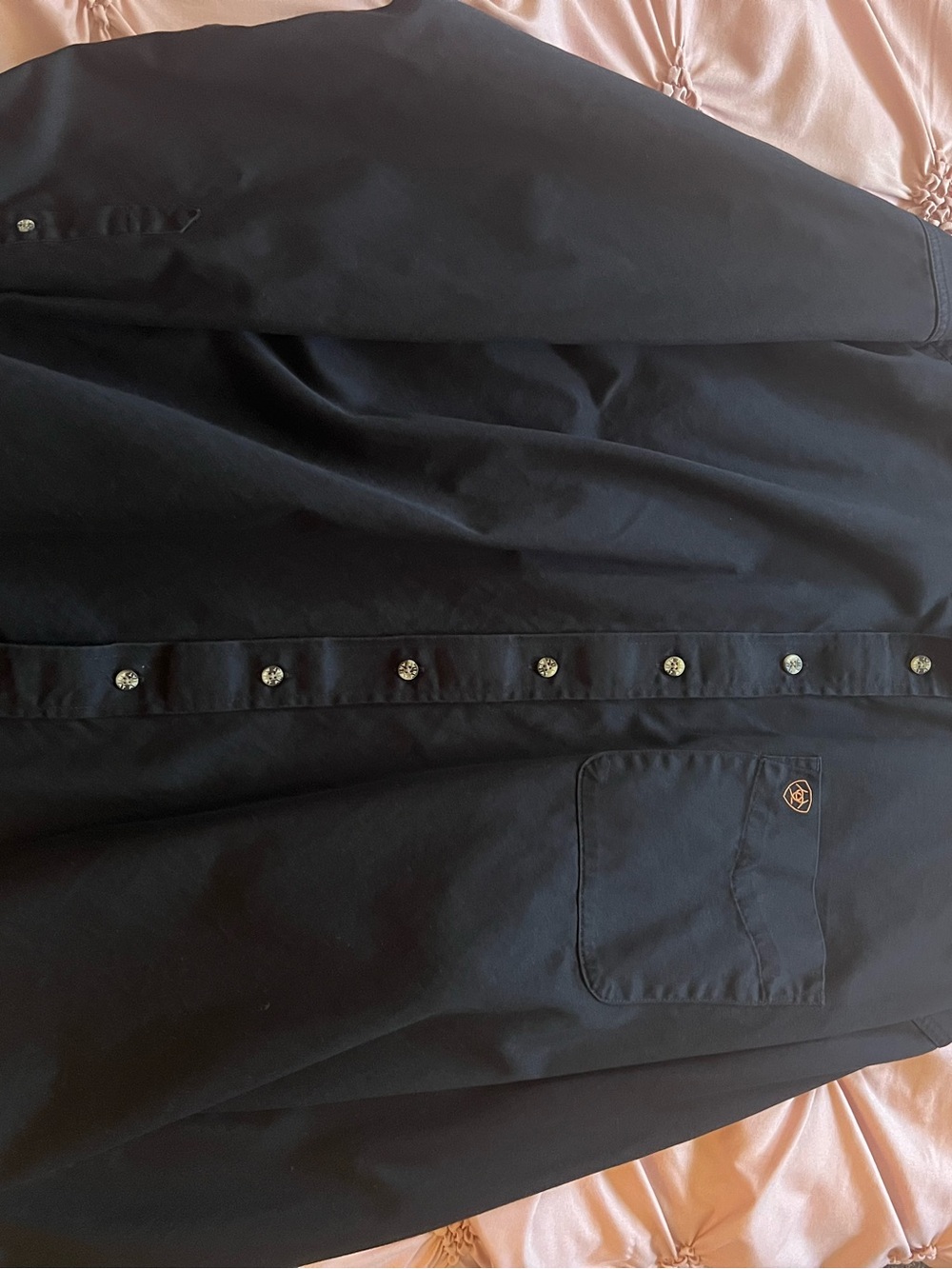 Ariat XXL Black Button Shirt with Branded Neck Tag